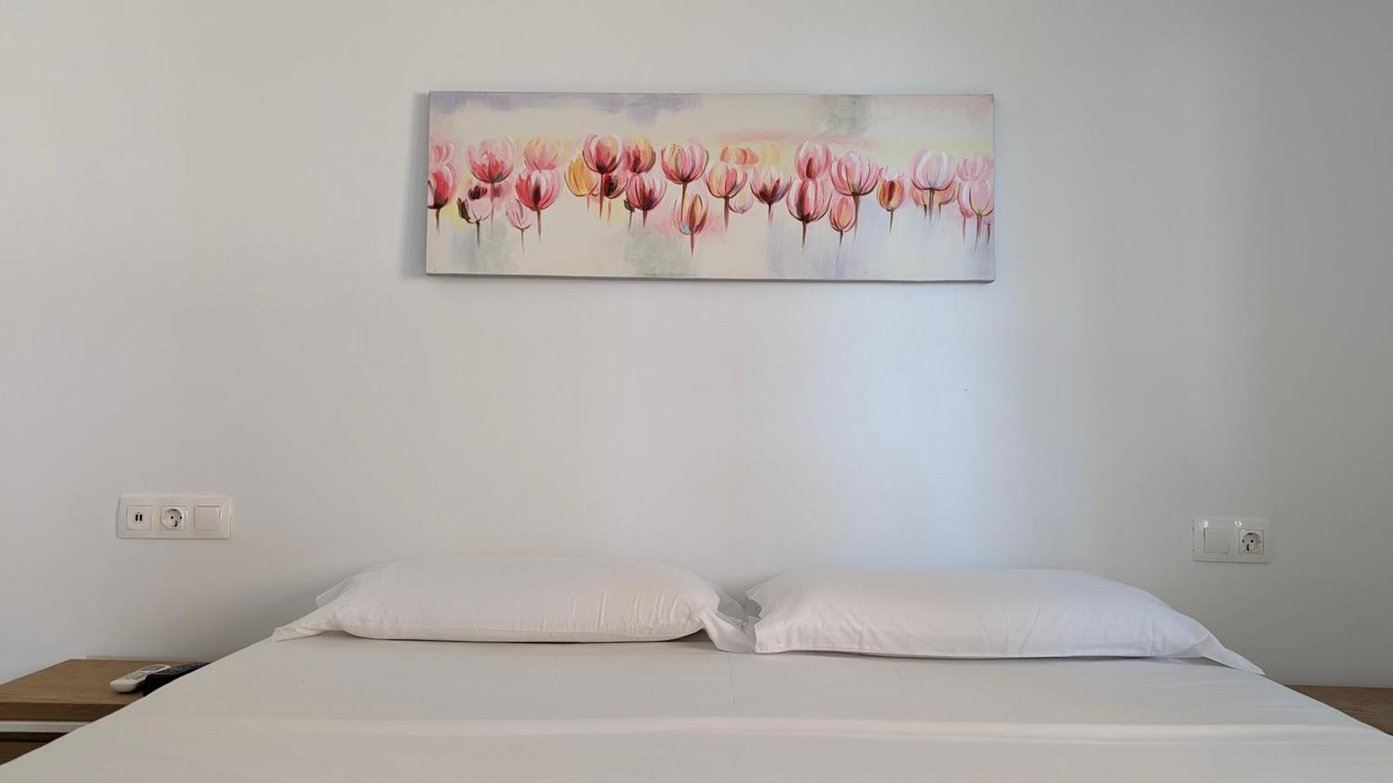 Esmeralda Sea Front Apartment Benidorm Eksteriør bilde