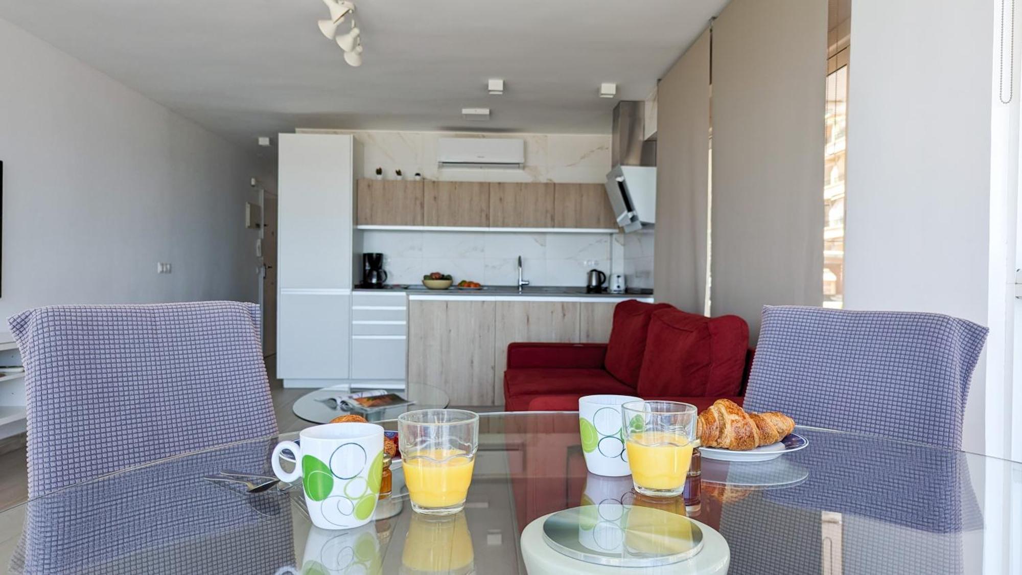 Esmeralda Sea Front Apartment Benidorm Eksteriør bilde