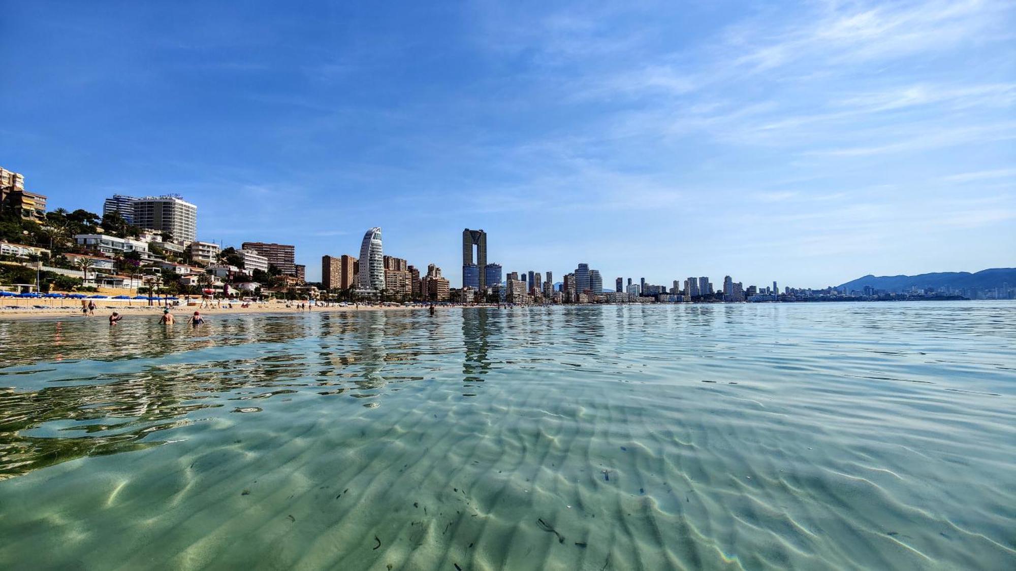 Esmeralda Sea Front Apartment Benidorm Eksteriør bilde