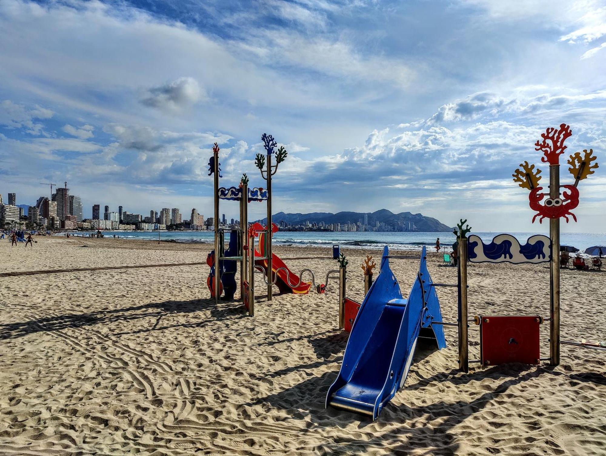 Esmeralda Sea Front Apartment Benidorm Eksteriør bilde