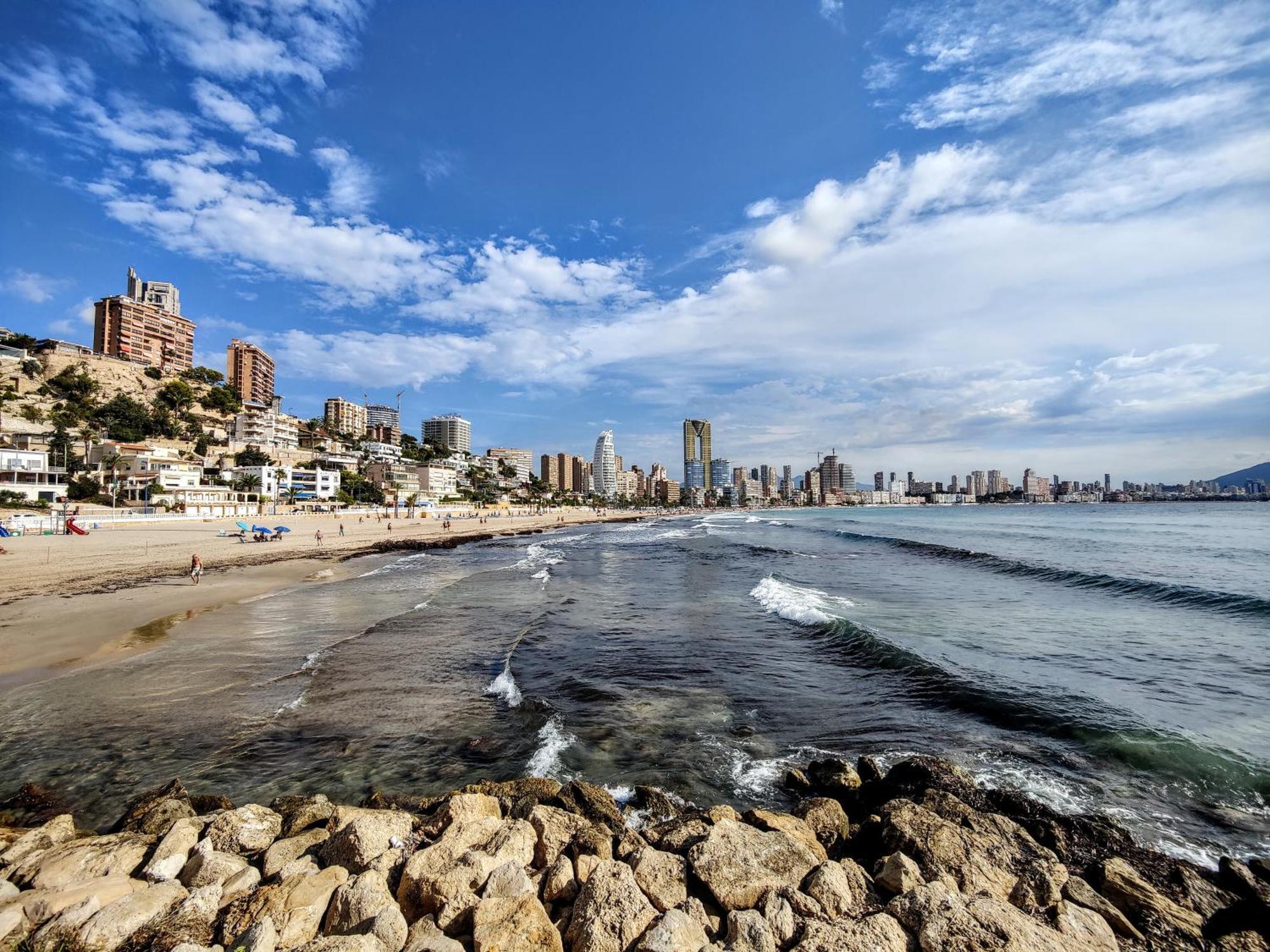 Esmeralda Sea Front Apartment Benidorm Eksteriør bilde